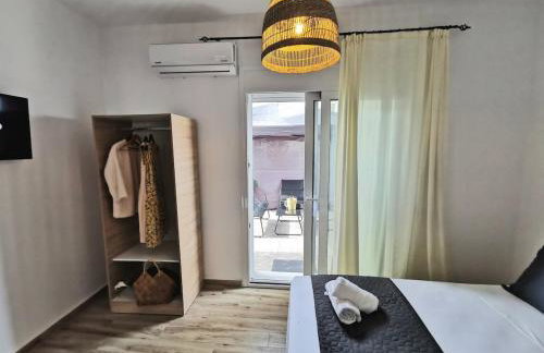 Mika's B luxury House near Faliraki - Photo 4