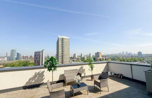 Lux 3-Bedroom Penthouse in Battersea with 3 Private Balconies near Clapham , Nine Elms by NourNest Apartments - Foto 8