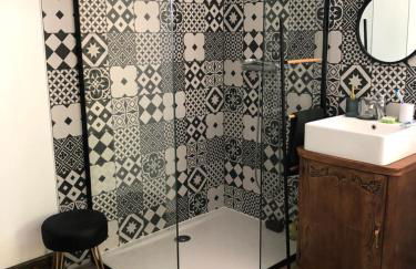 L Atelier gîte 3 étoiles avec piscine Le Jas des Oliviers - Foto 25