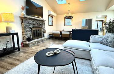 Romantic Mountainside Cozy Cabin Poconos - Foto 13