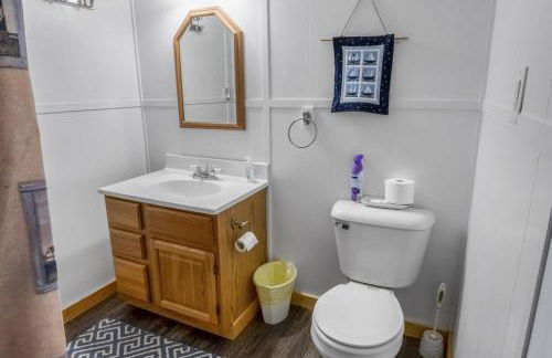 Cozy Cabin in Sister Bay HotTub FirePit Dogs - Foto 34