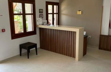 The Schoolmistress With The Golden Eyes, studios & rooms - Photo 27