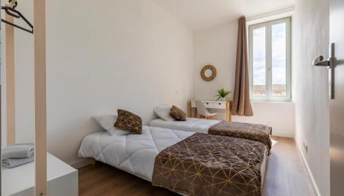 ABEILLE - 2 chambres et 1 canapé-lit, 1er étage, parking - Foto 3, towels