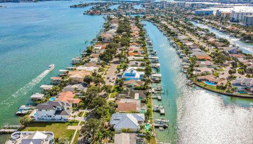 Island Estate Waterfront Villa - Foto 3