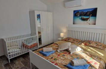 Villa Lukas&Ana s bazenom,dječjim igralištem - Photo 61