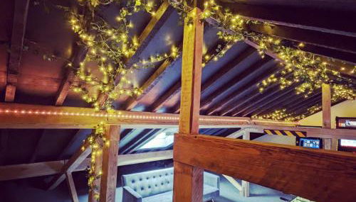 The Eden Warehouse - Gold Apartment, sleeps 6 - Foto 3, Game Room