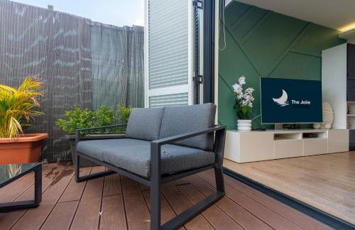 The Jolie - A Retreat in the City in an Entire House - Foto 34