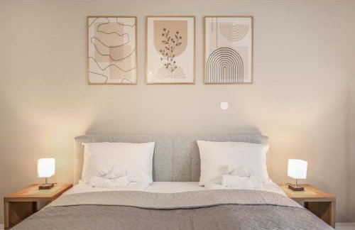 cruwzo I Modern Centrally Located Apartment with Parking Modern Centrally Located Apartment with Parking - Photo 20