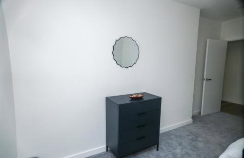 Little Haven Thames view Free Parking Closer to Heathrow - Foto 17