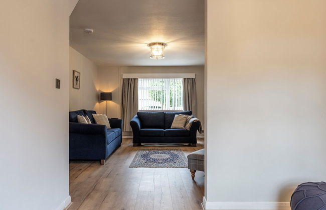 Bright&Spacious 3BD in Centre of Bourton - Photo 54