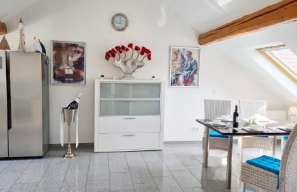 Famous 24h Check-in, 100 qm, Klima, Loggia - Foto 7