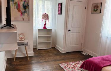 Eclectic Opulence Retreat - Photo 4