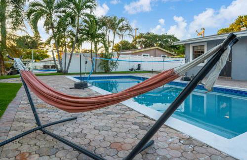 Prized by Florida |Private Pool and HotTub Oasis| - Foto 46