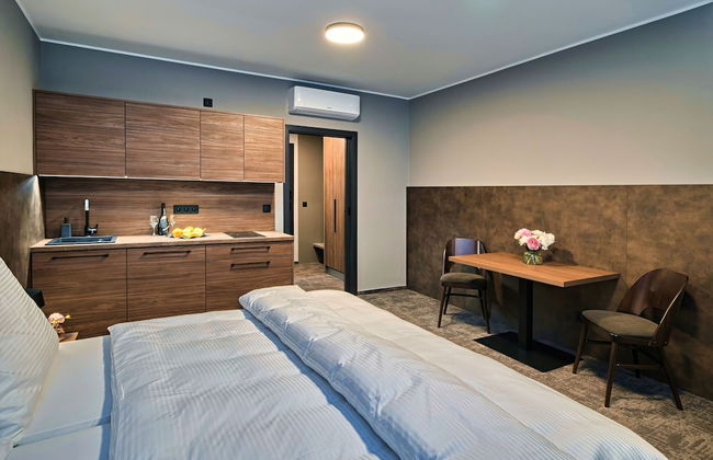 ABA Apartments - Photo 18