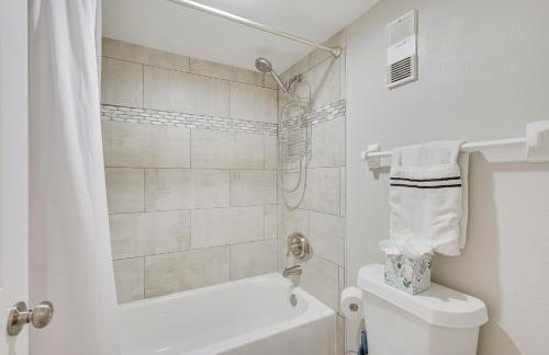 Gulf-View Balcony and Pool Access Hudson Retreat - Foto 16