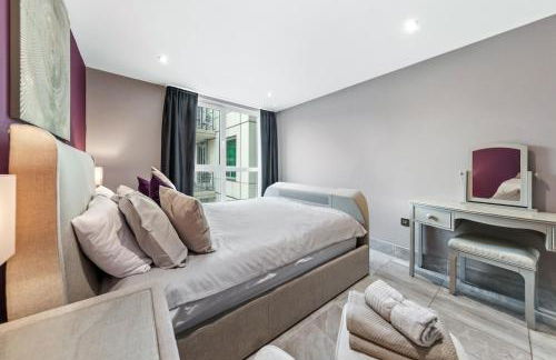 Modern 2 Bed with Balcony & London Eye Views - Foto 9