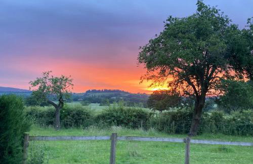 Ludlow Vintage Airstream - Photo 13