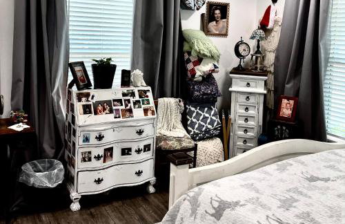 Pet Friendly Graham 2 Bedroom Home Christmas 365 at The Mistletoe Farm - Foto 25