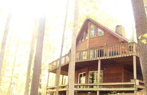 Wooded & Fabulous Brown County Cabin with Hot Tub Near Nashville, IN - Foto 5