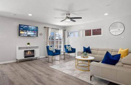 The Sky Lounge - Photo 13