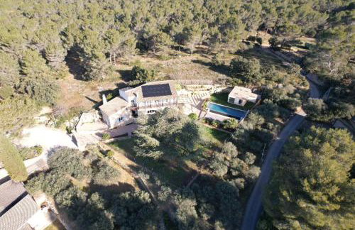 Slpendid villa with heated pool and Jacuzzi for 12 people in Saint-chamas - Foto 6