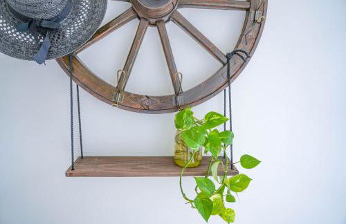 Venice's neighbor Home - Photo 45