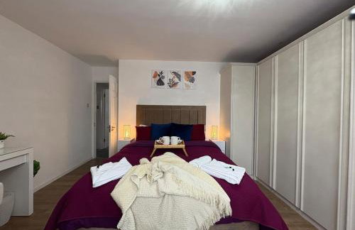 Modern & Spacious 3BR House Bracknell - Berkshire - Photo 34