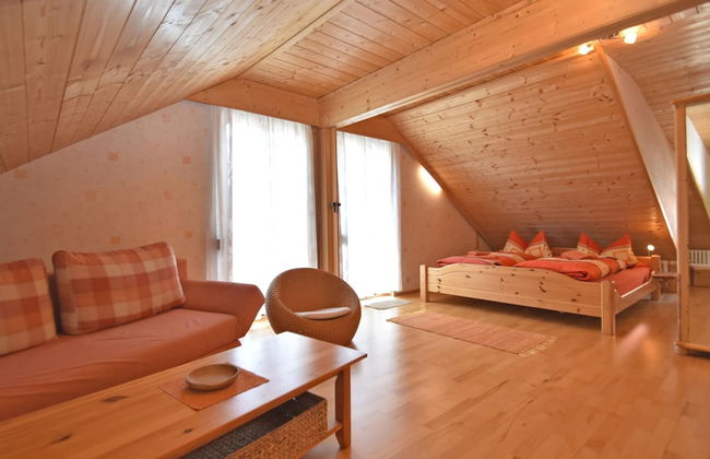 Quaint Farmhouse in Langenbach near Lake - Photo 9