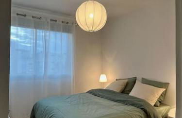 2P calme - climatisation - 70m du métro M4 Barbara - 4 pers maximum - Foto 6