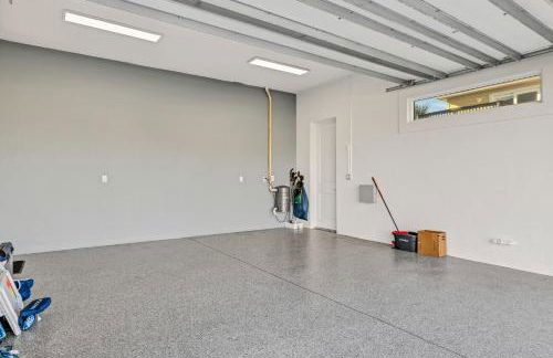 Ponce Inlet Surf Villa- Steps to beach with pool and spa! - Foto 32