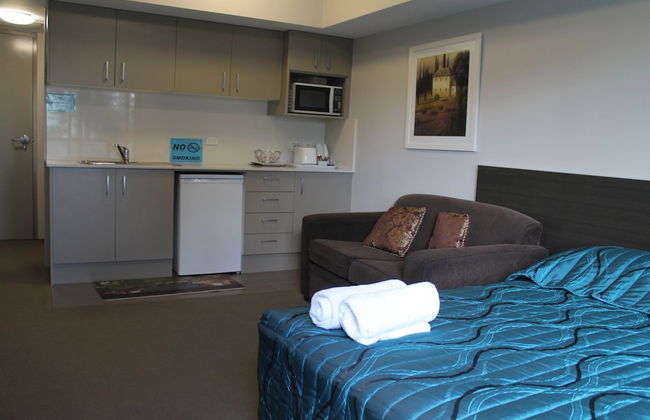 Strathfield Executive Accommodation - Photo 15
