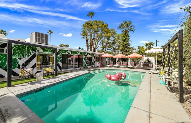 The Beverly - Photo 39