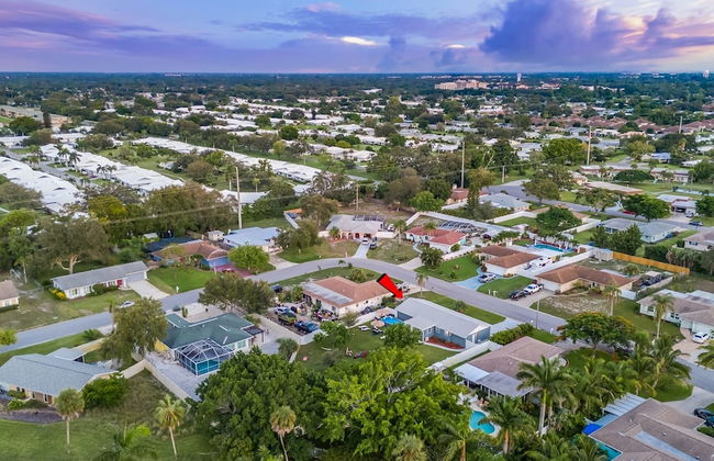 Paradise Haven- Amazing 4BR Oasis With Pool - Foto 56