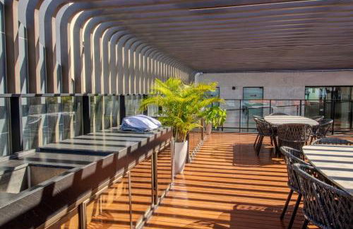 Viva hospedagens - Flat 009 beira mar com Varanda e piscina aquecida - Photo 50