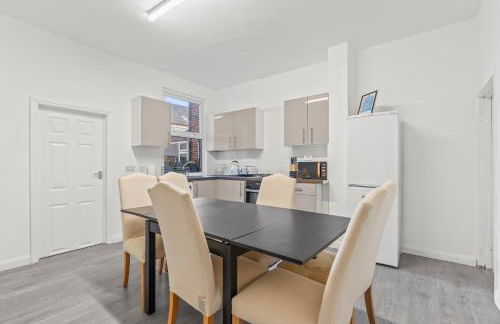 The Major Oak House II Spacious for Family and Teams - Foto 2