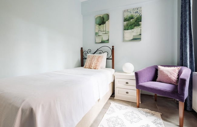 Lovely Flat w Balcony 5 min to Istiklal Ave - Photo 9