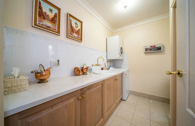 Glenelg Beach Stylish 2 Story Townhouse Sea View - Foto 9