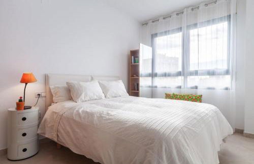 Valencia las Artes y Ciencias + Garaje + Netflix - Photo 31