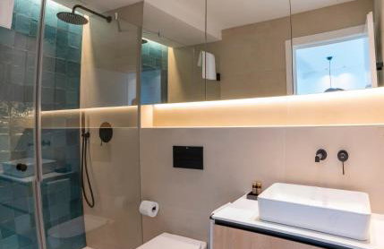 GALIHOST - RD Hotel Apartamento con piscina climatizada - Photo 12