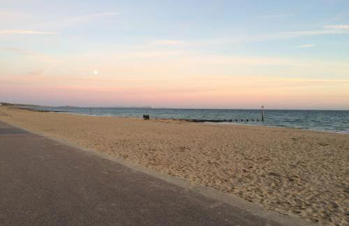 Apartment in Boscombe close to beach - Photo 37