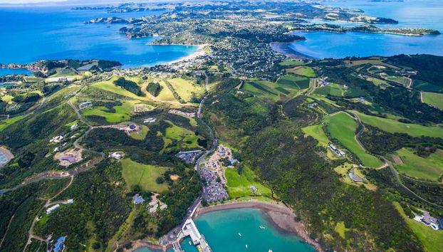 Autobús turístico Explorer en Waiheke - Foto 4