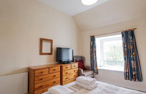 Roddy's Cottage - Photo 13