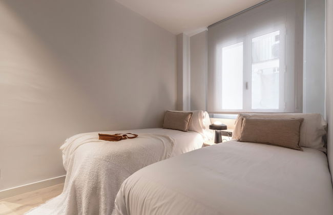 Arrivo Apartments - Photo 3