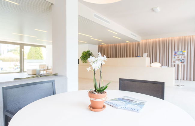 Atenea Park - Suites Apartments - Foto 2