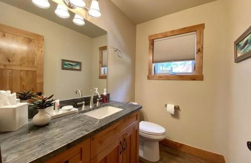 Luxury Townhome in Exclusive Eagle Bend - Photo 8