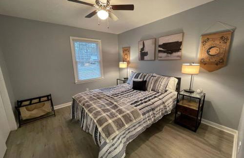 Remodeled Cottage With Sunroom - Foto 13