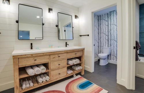 Higgins Lake Vacation Rental with Lake Views and Deck! - Photo 17