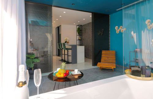 Luxury Lake-View Villa Karmen with Heated Pool, Private Spa & Sunset Terrace - Foto 10