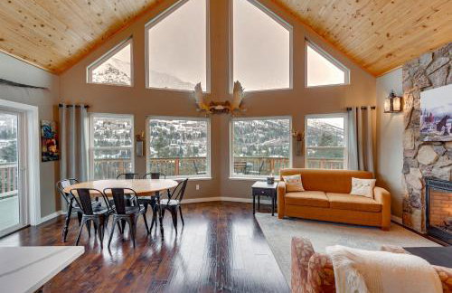 Stunning Alaskan Getaway with River and Mtn Views - Foto 4