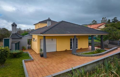 Porto Moniz Yellow House - Foto 14